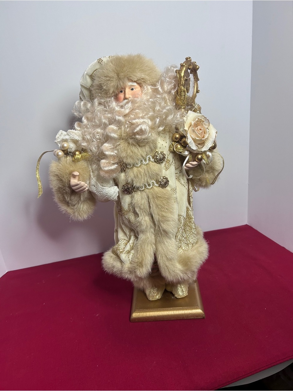 Classic Cream and Gold Santa Holiday Figurine - Elegant Seasonal Decor